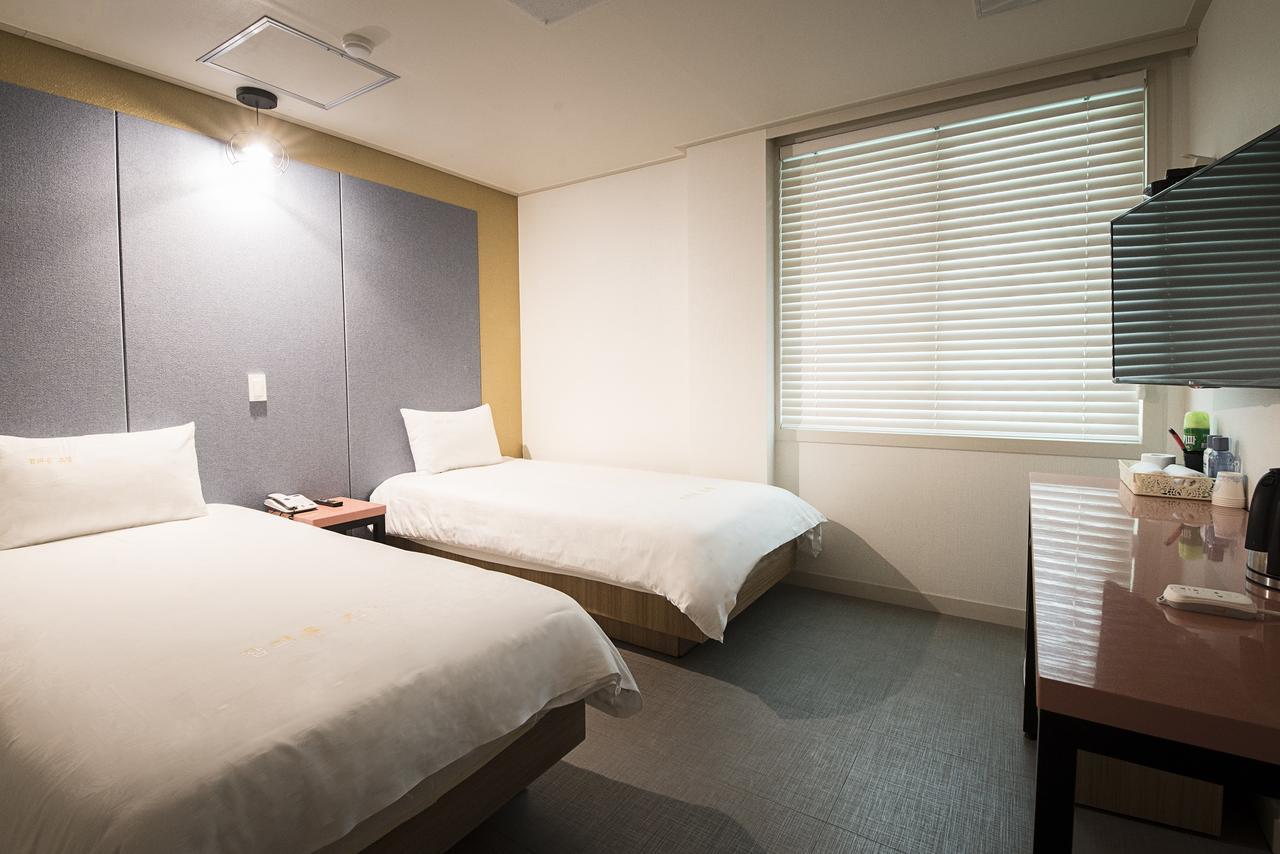 Champion Hotel Jeju Ngoại thất bức ảnh