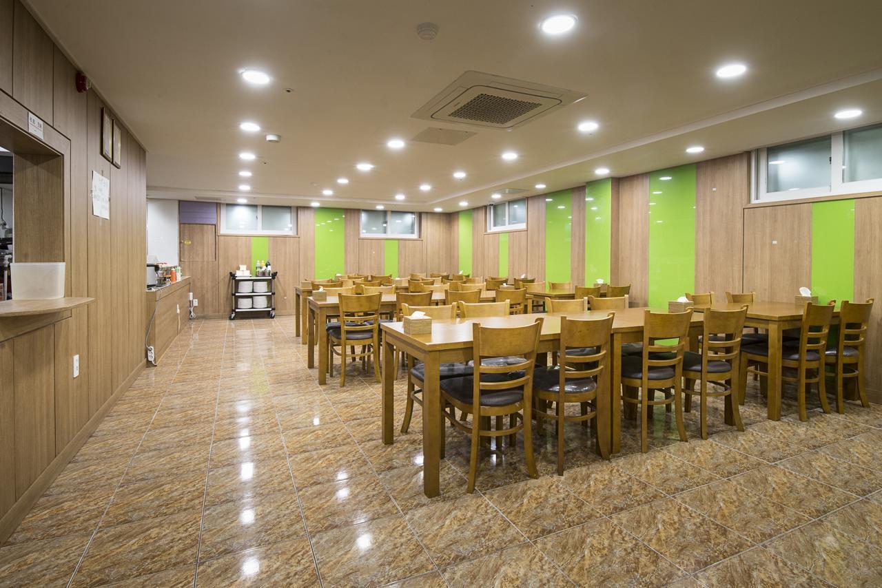 Champion Hotel Jeju Ngoại thất bức ảnh