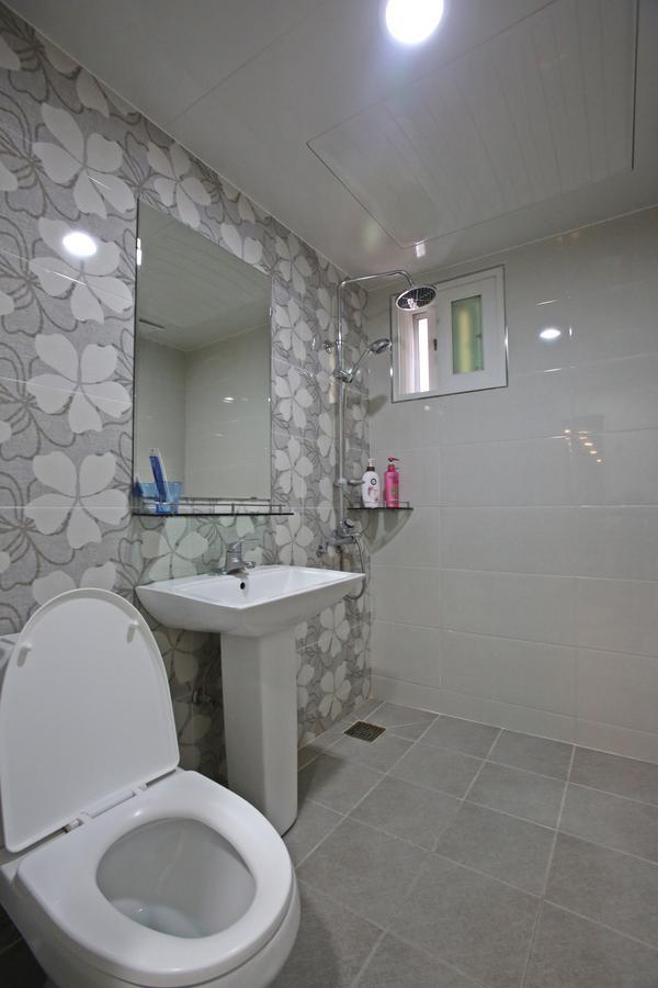 Champion Hotel Jeju Ngoại thất bức ảnh