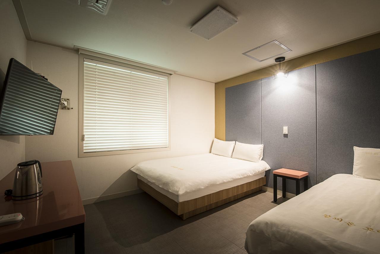 Champion Hotel Jeju Ngoại thất bức ảnh